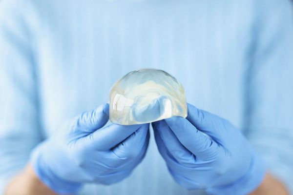 Silikon Implantat