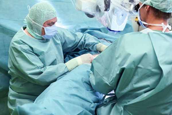 Urogenitale Angleichung OP